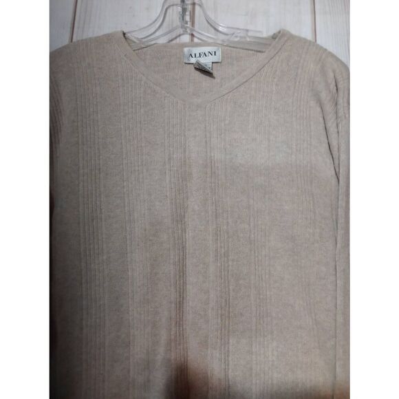 Alfani Sweater Men's Extra Large Cream Ribbed VNeck‎ - Picture 3 of 5
